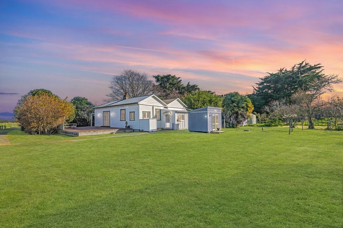 1508 Rangitikei Line, Newbury, Palmerston North - Carousel 2