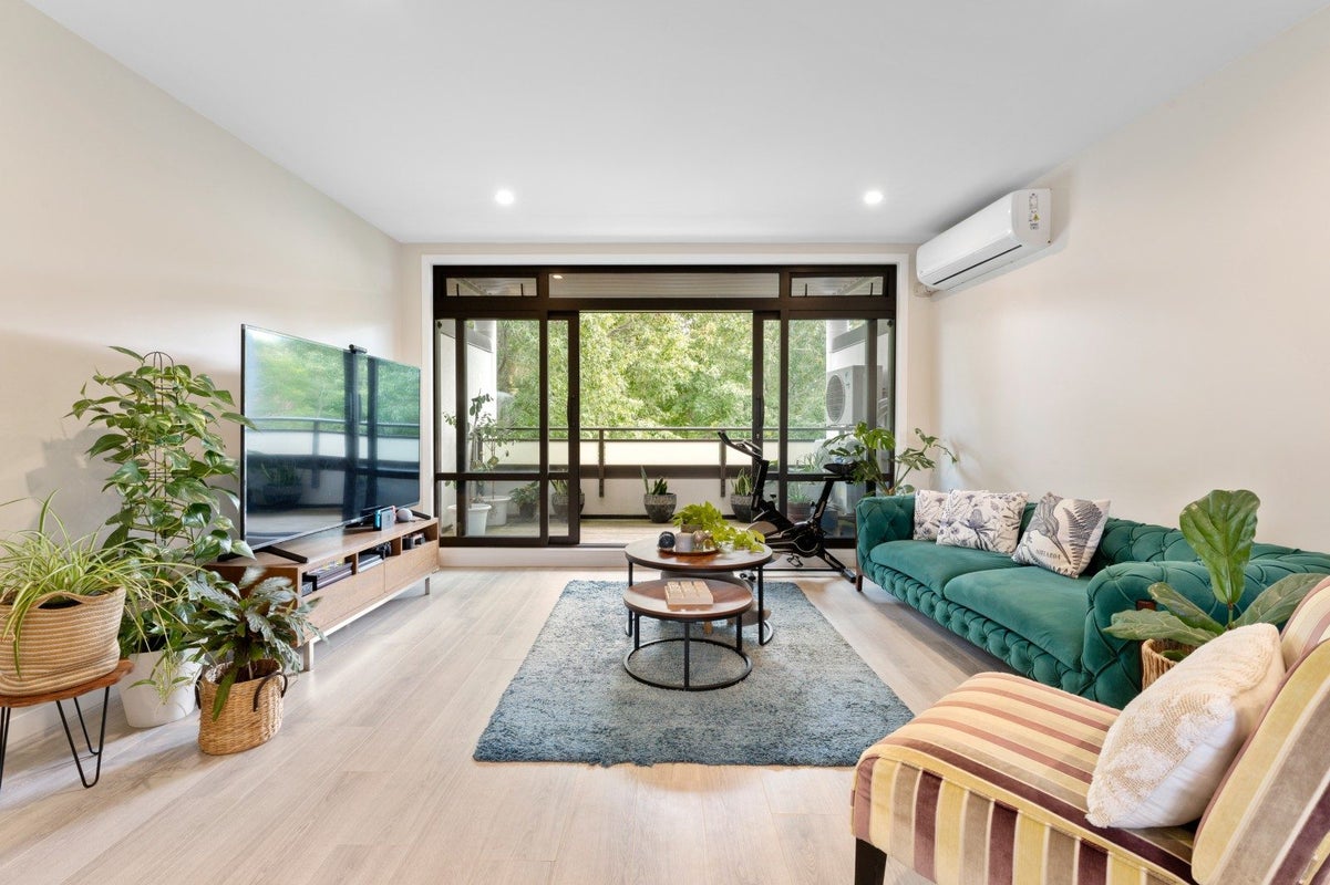 52B/130 Great South Road, Remuera, Auckland - Carousel 1
