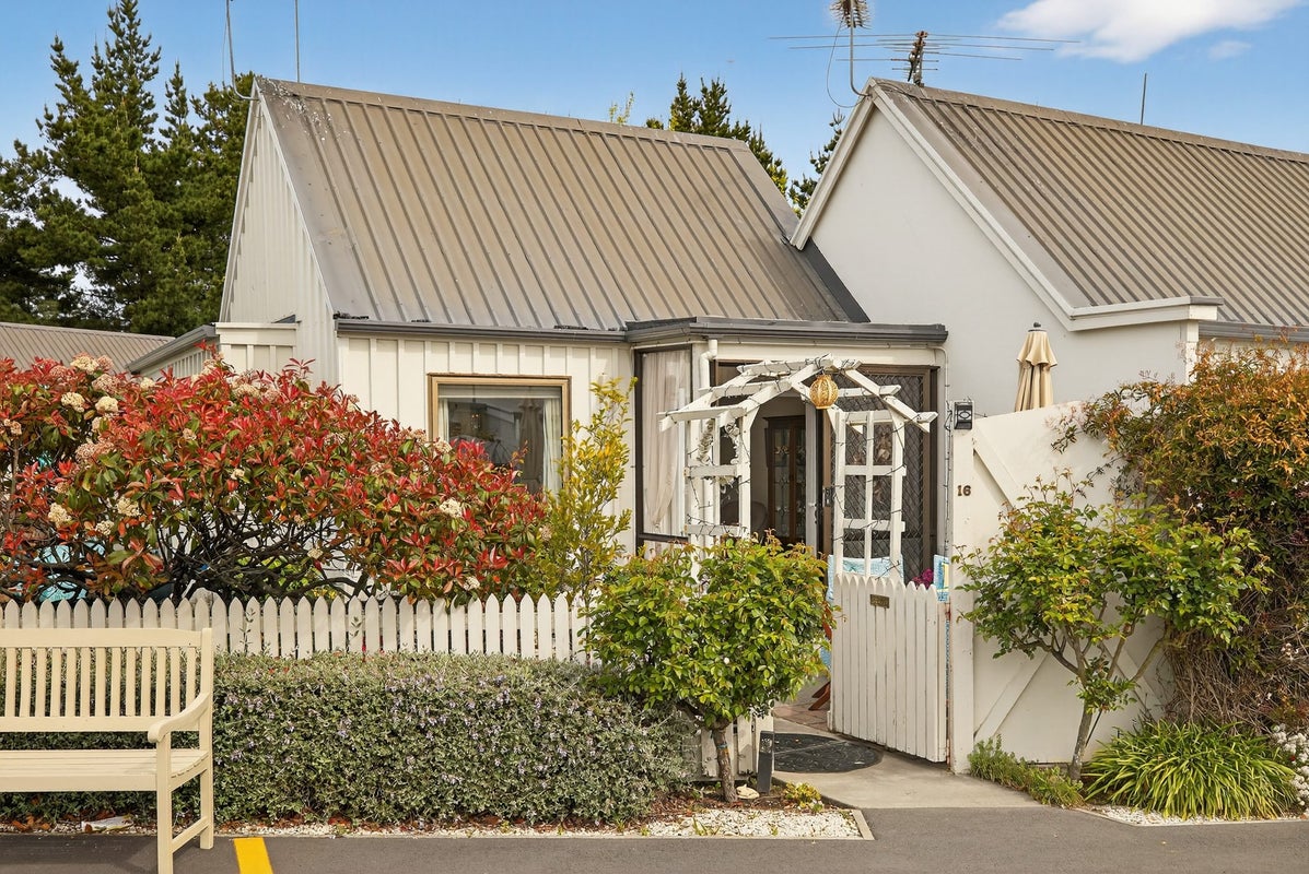 16/55 Grantley Street, NEW BRIGHTON, CHRISTCHURCH - Carousel 1
