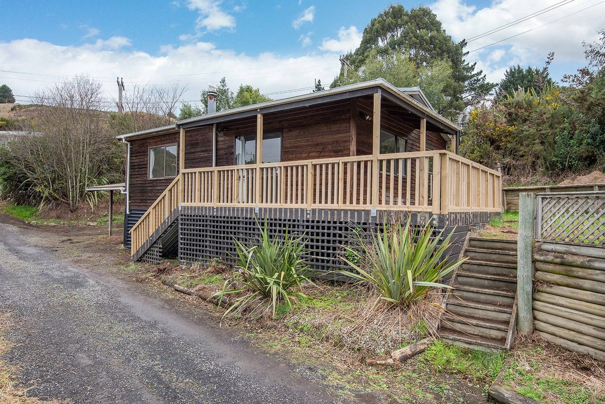 3 Roy Crescent, Concord, Dunedin - Carousel 1
