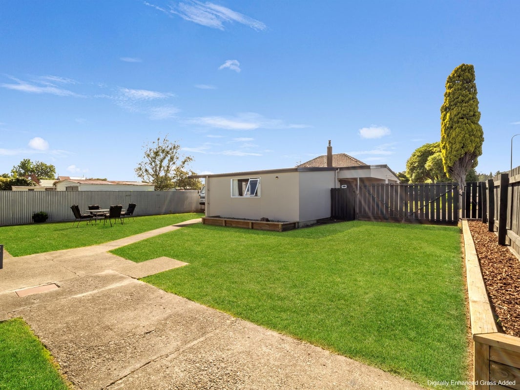 342 High Street, Dannevirke - Carousel 35