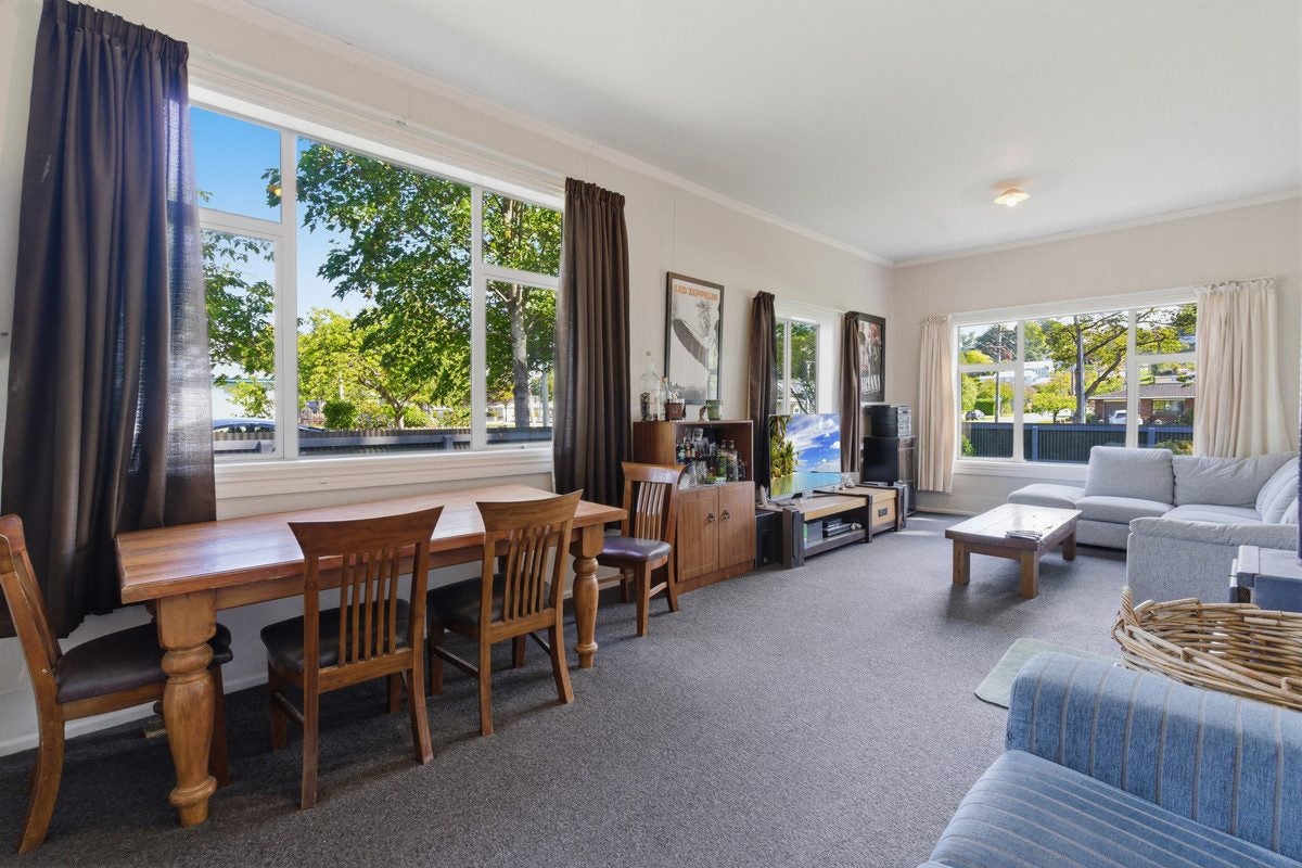 82 Hokonui Drive, Gore, Gore - Carousel 2