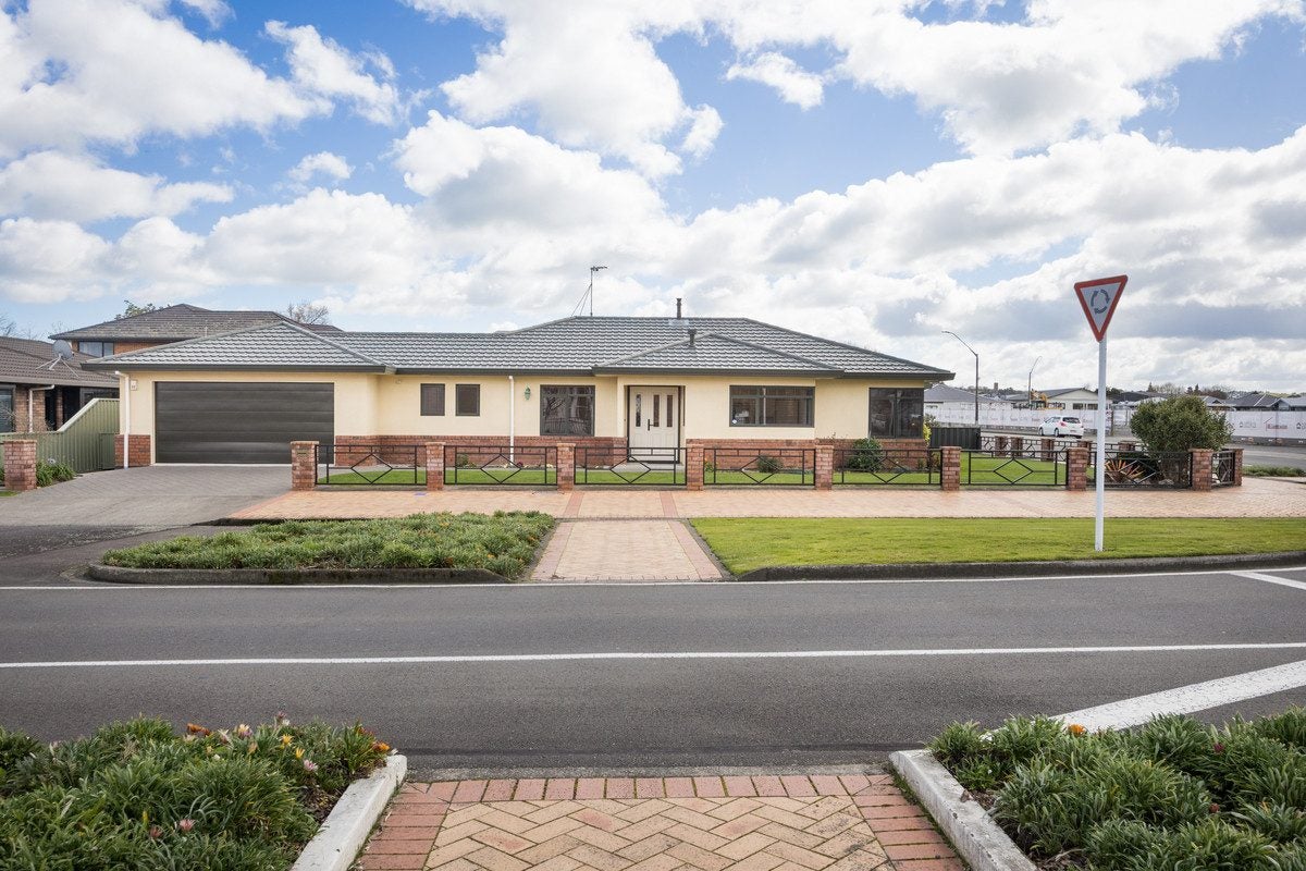 34 Kimbolton Road, Feilding, Feilding - Carousel 22