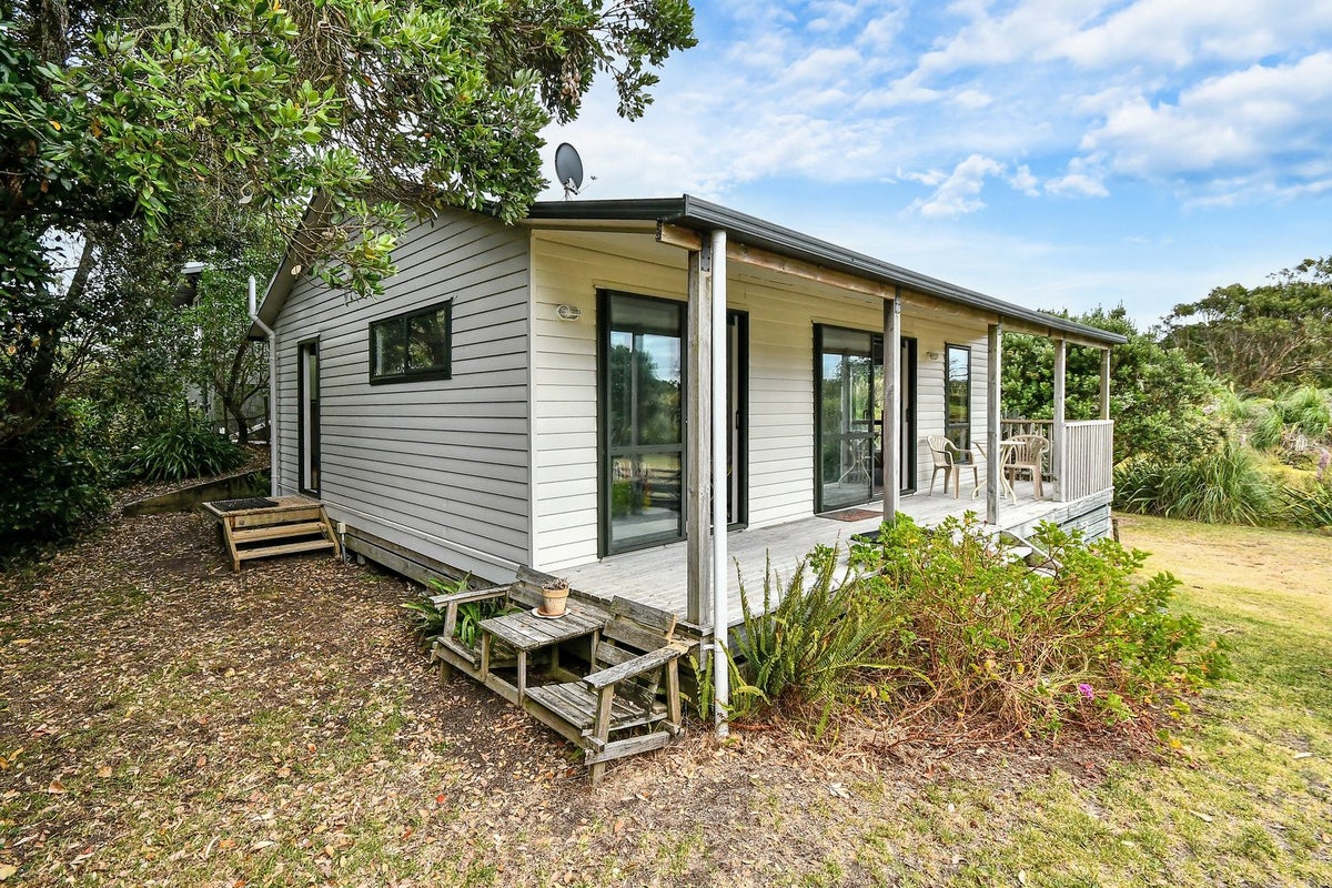 130 Maunsell Road, Port Waikato, Port Waikato - Carousel 1