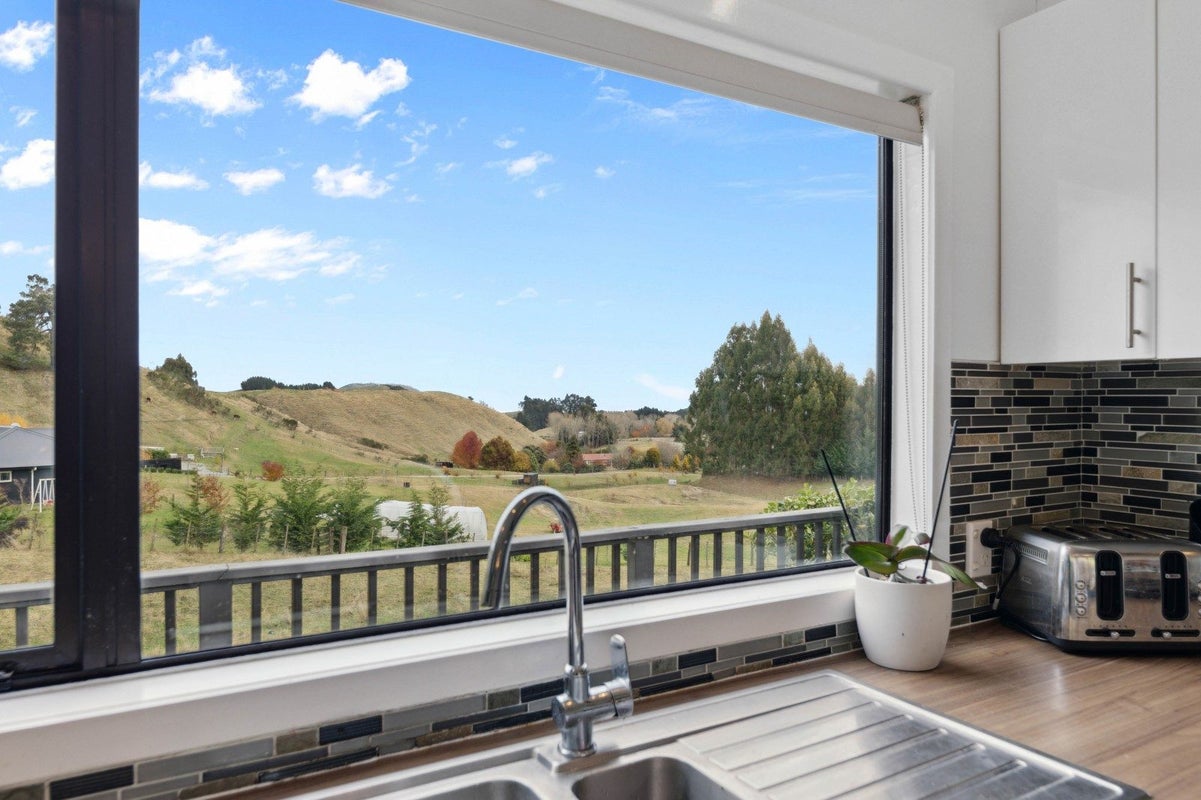 976 Mapara Road, Kinloch, Taupo - Carousel 2