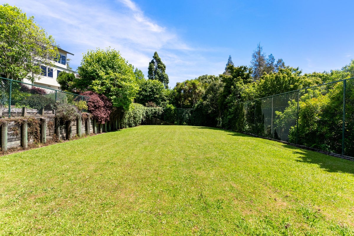 38 Channel View Road, Campbells Bay, Auckland - Carousel 2