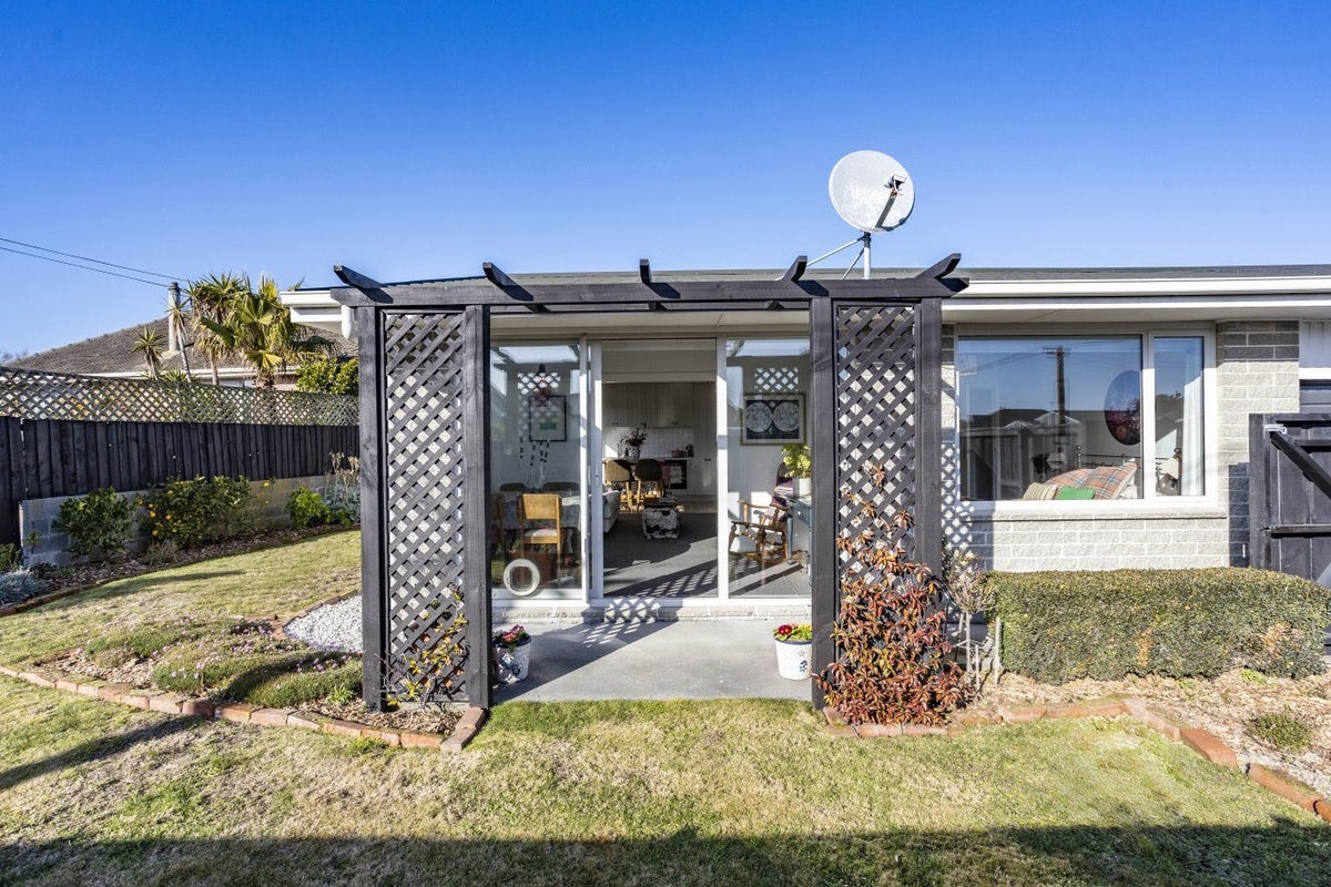 25 Fleming Street, North New Brighton, Christchurch - Carousel 36