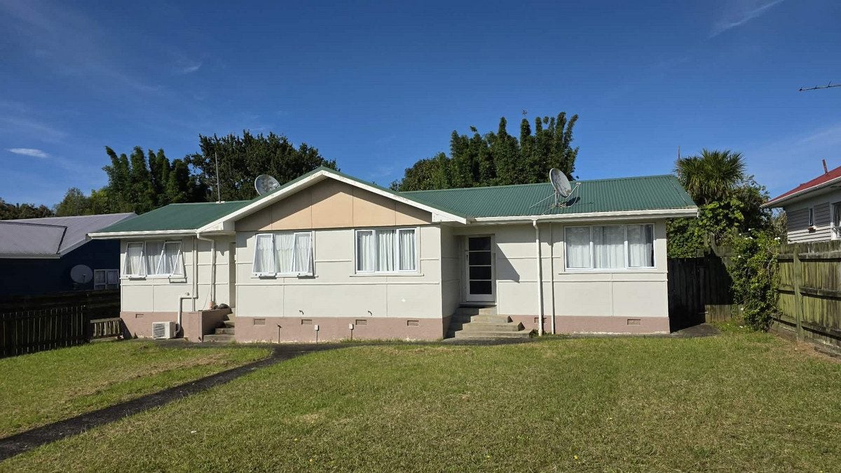 11 Bisset Road, Kaikohe, Kaikohe - Carousel 1