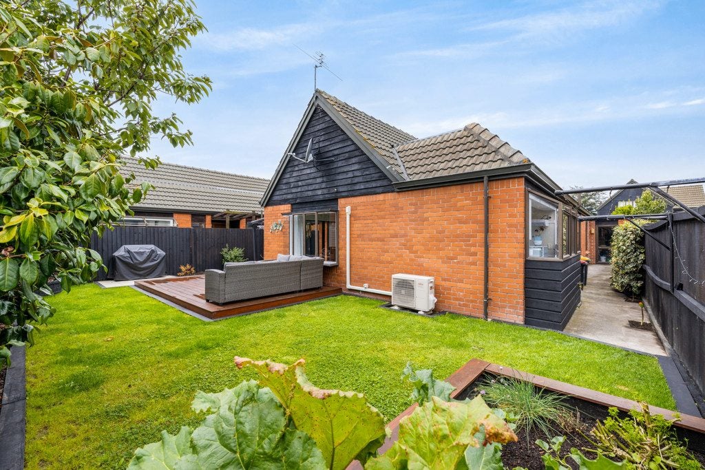 18/415 Mairehau Road, Parklands, Christchurch - Carousel 2