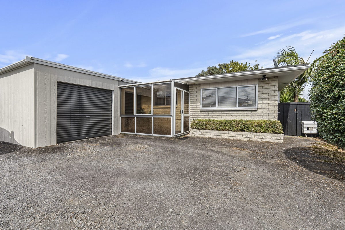 194A Carrington Street, Lower Vogeltown, New Plymouth - Carousel 1