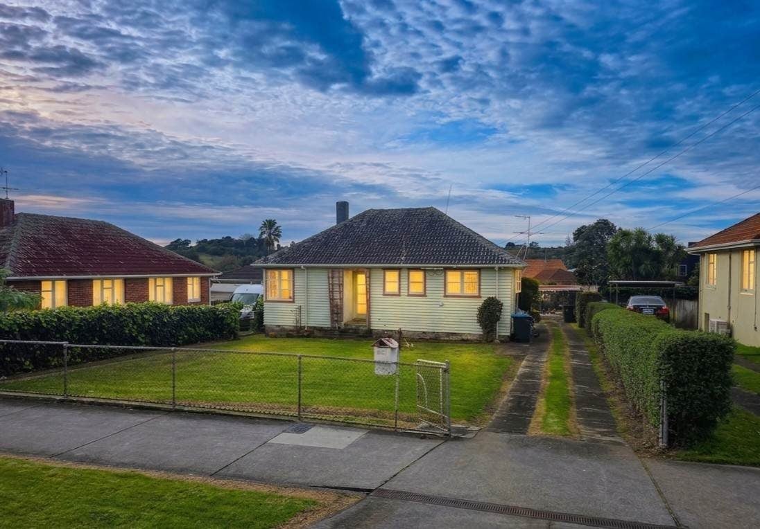 155 Meadowbank Road, Meadowbank, Auckland - Carousel 1