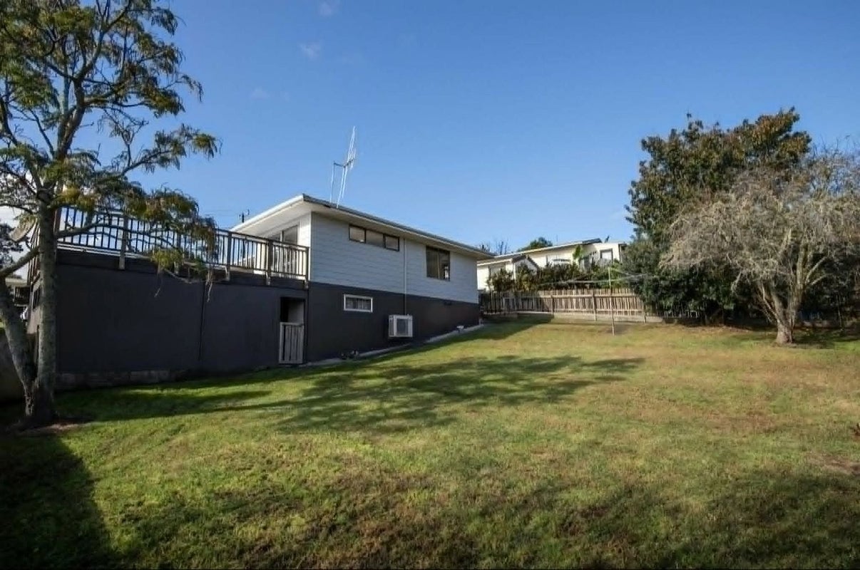 10 Raewyn Street, Morningside, Whangarei - Carousel 10