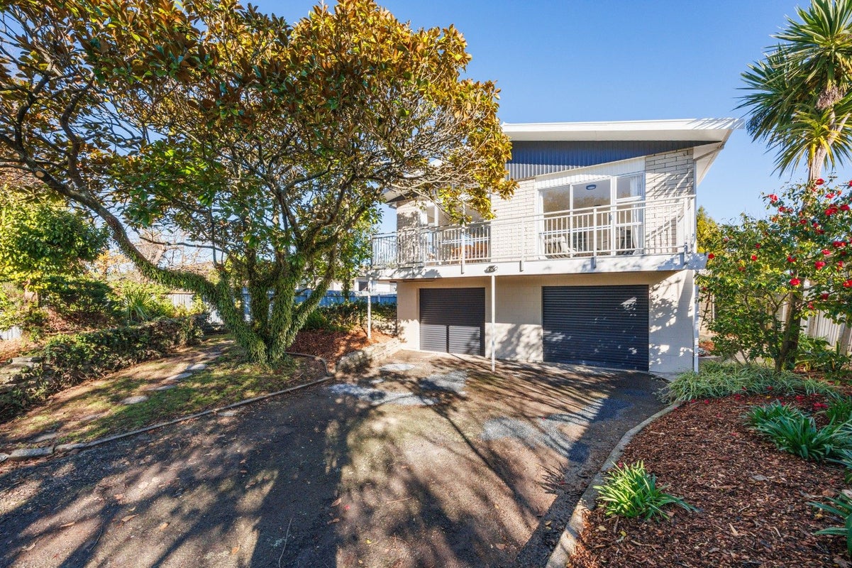 48 Langley Avenue, Milson, Palmerston North - Carousel 1