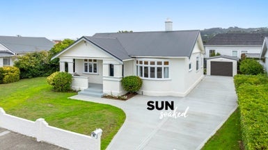 61 William Street, Petone, Lower Hutt - Carousel 1