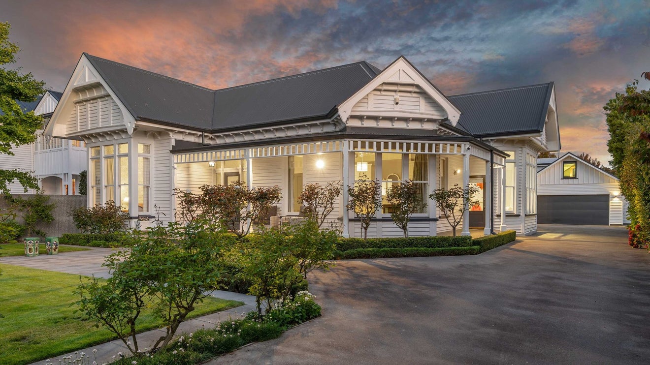28 Knowles Street, St Albans, Christchurch - Carousel 1
