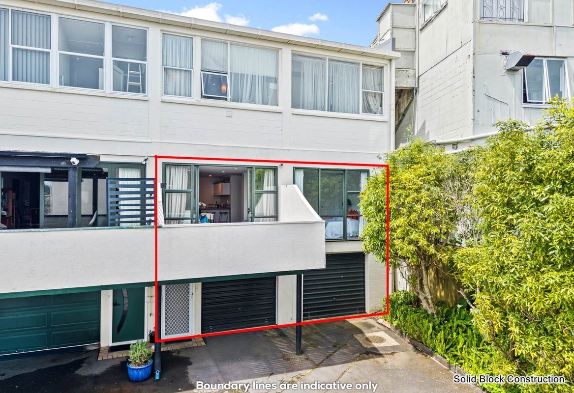 2/561 Blockhouse Bay Road, Blockhouse Bay, Auckland - Carousel 1