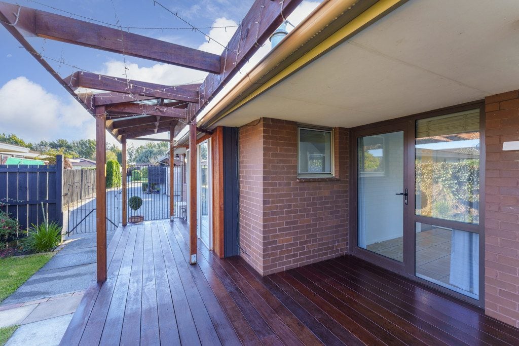 2/49 Sarabande Avenue, Redwood, Christchurch - Carousel 20