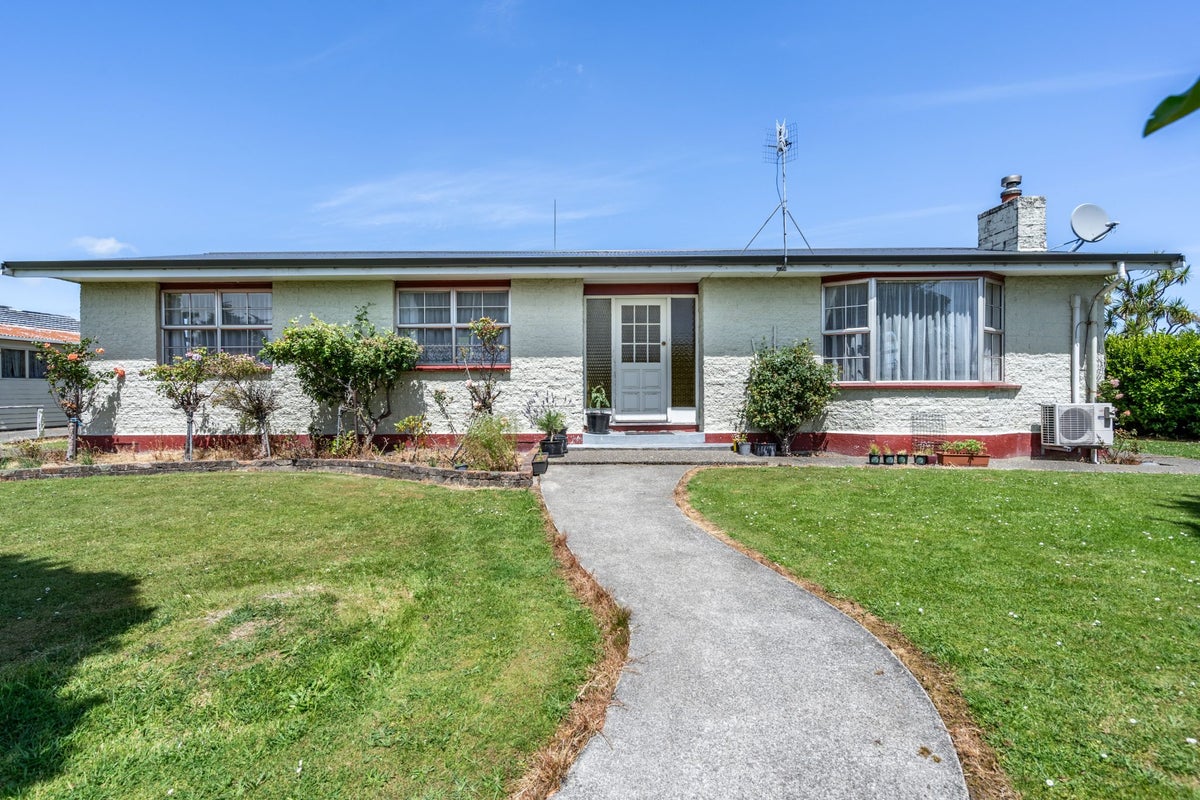 143 Regent Street, Heidelberg, Invercargill - Carousel 2
