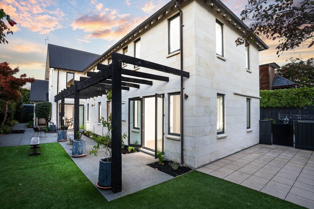 5 Merivale Lane, Merivale, Christchurch - Carousel 1
