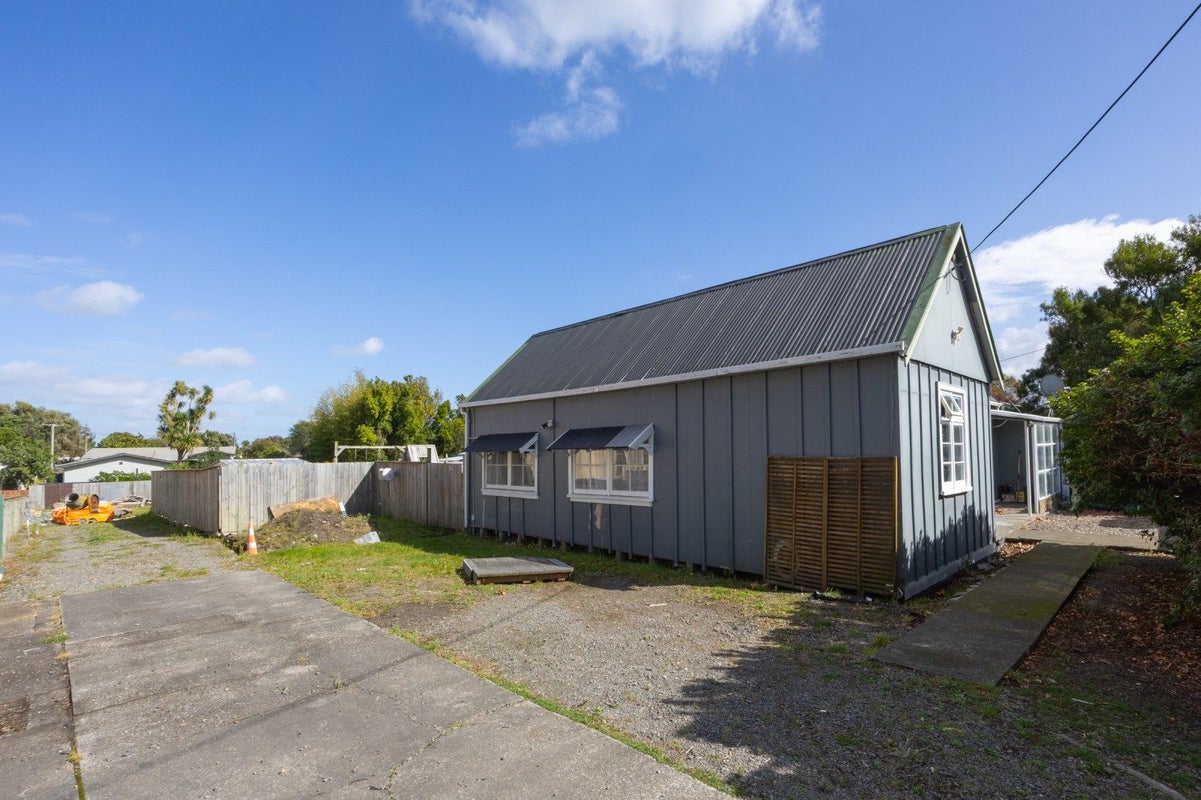 82 Dundas Road, Sanson, Sanson - Carousel 23