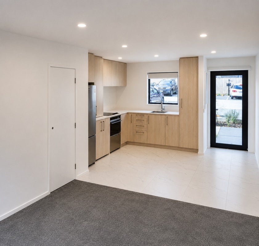 4/23 Awaroa Road, Sunnyvale, Auckland - Carousel 2