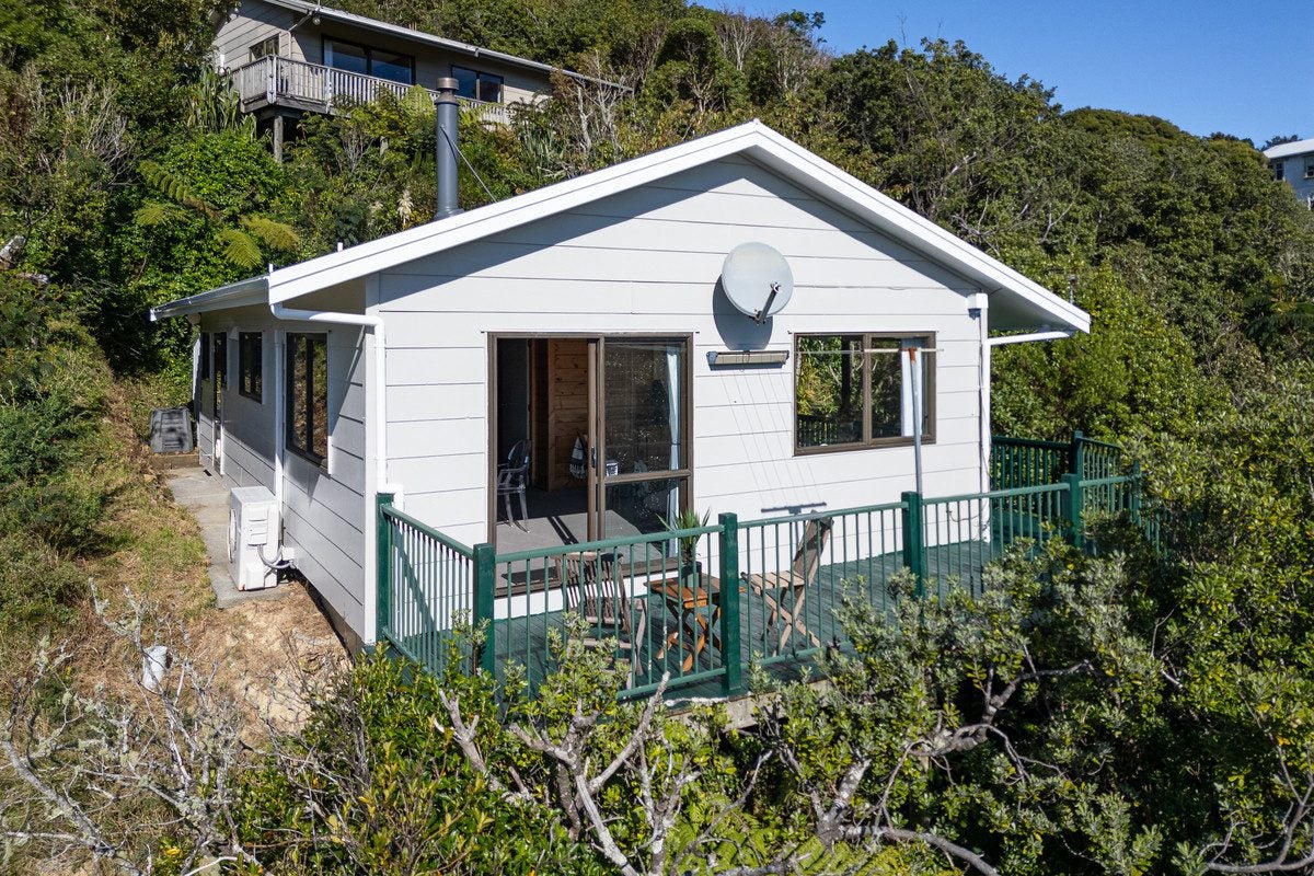 97 Cecil Road, Wadestown, Wellington - Carousel 1