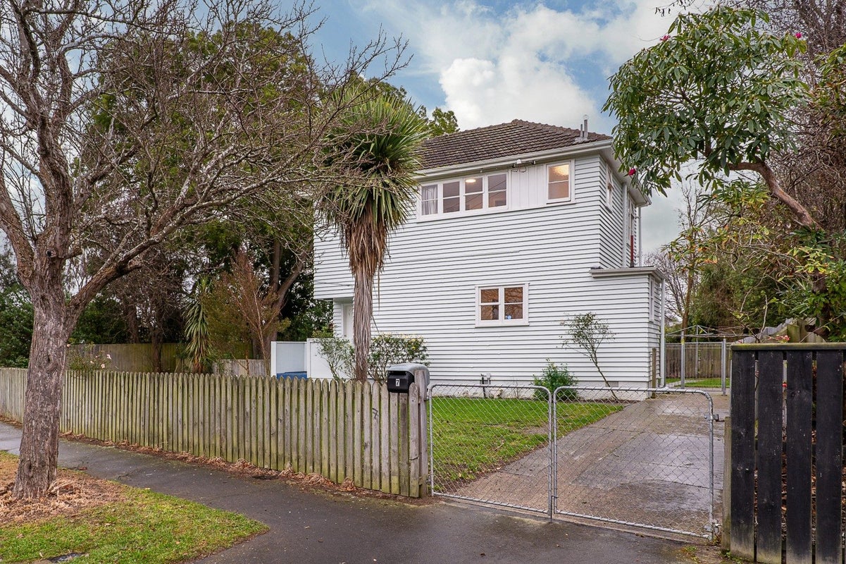 7 Orontes Street, Shirley, Christchurch - Carousel 1
