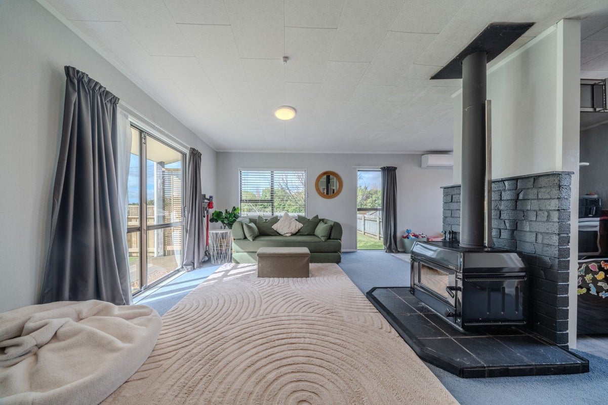 129 Mclean Street, Woodville - Carousel 2