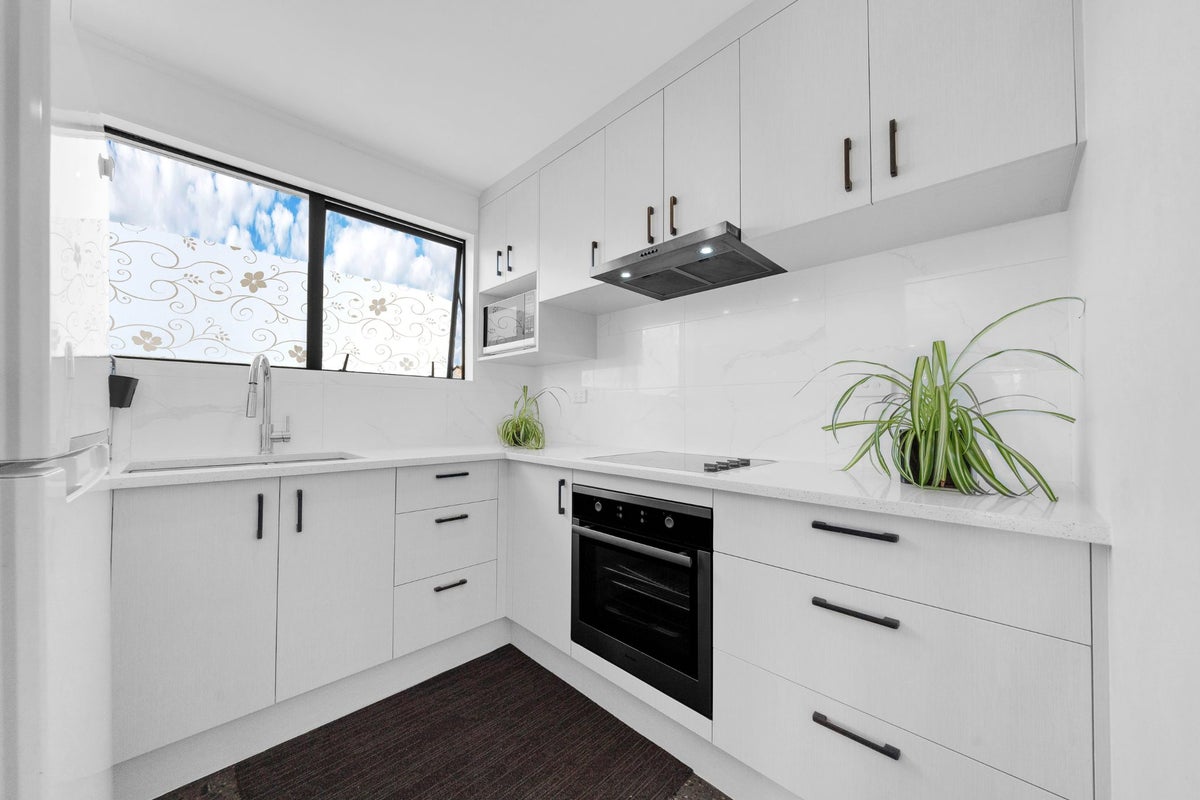 1/49 Coombe Avenue, Otara, Auckland - Carousel 1