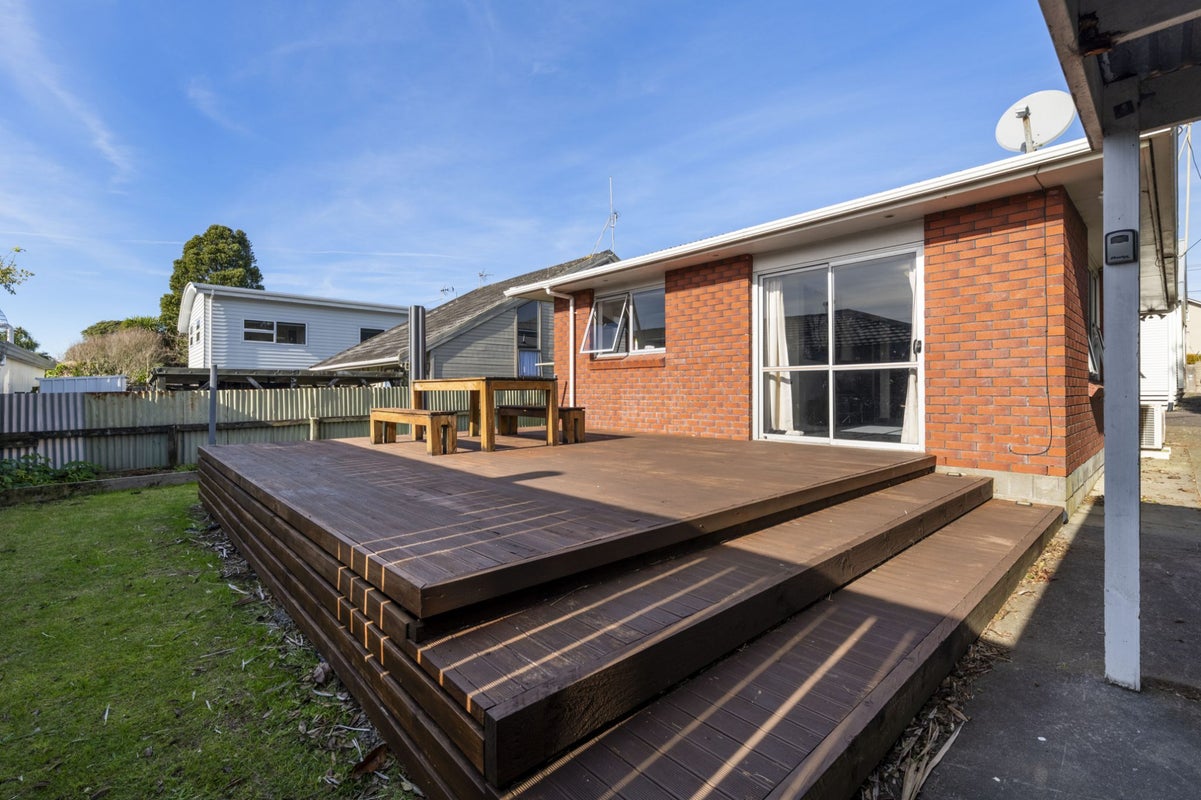 251B Courtenay Street, Strandon, New Plymouth - Carousel 1