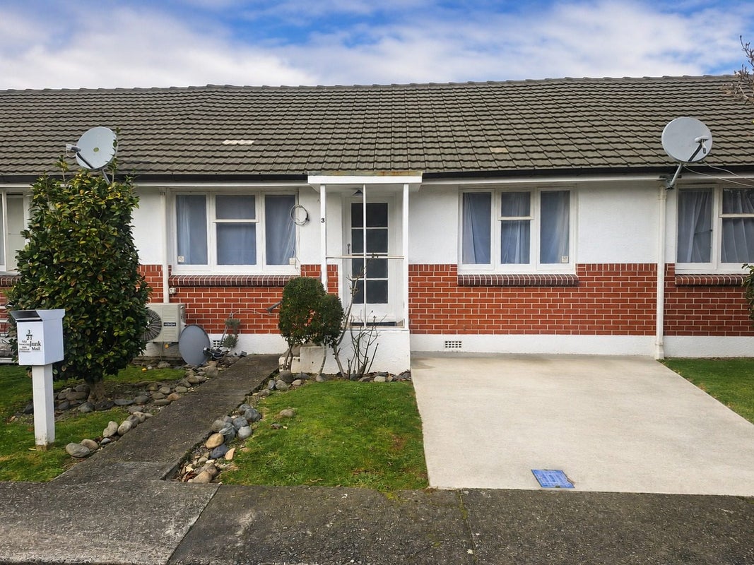3/21 Totara Street, Trentham, Upper Hutt - Carousel 1
