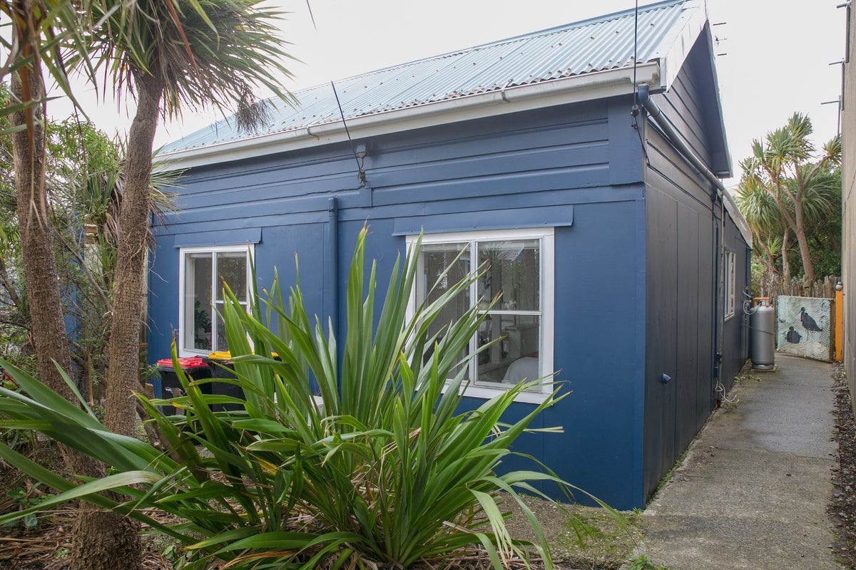 35 Barrow Street, Bluff, Bluff - Carousel 1