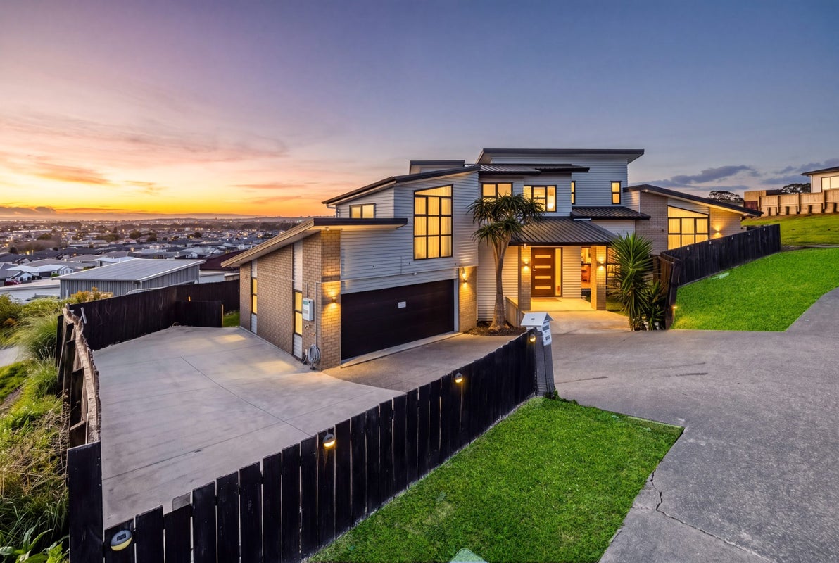 147 Keri Vista Rise, Papakura, Papakura - Carousel 1