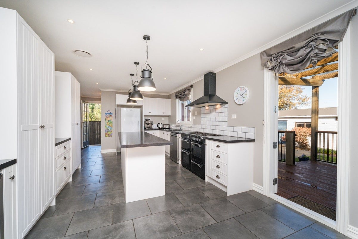 5 South Street, Feilding, Feilding - Carousel 2
