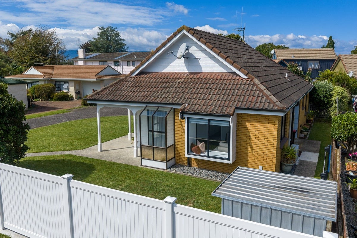 11 Weka Street, Matamata, Matamata - Carousel 1