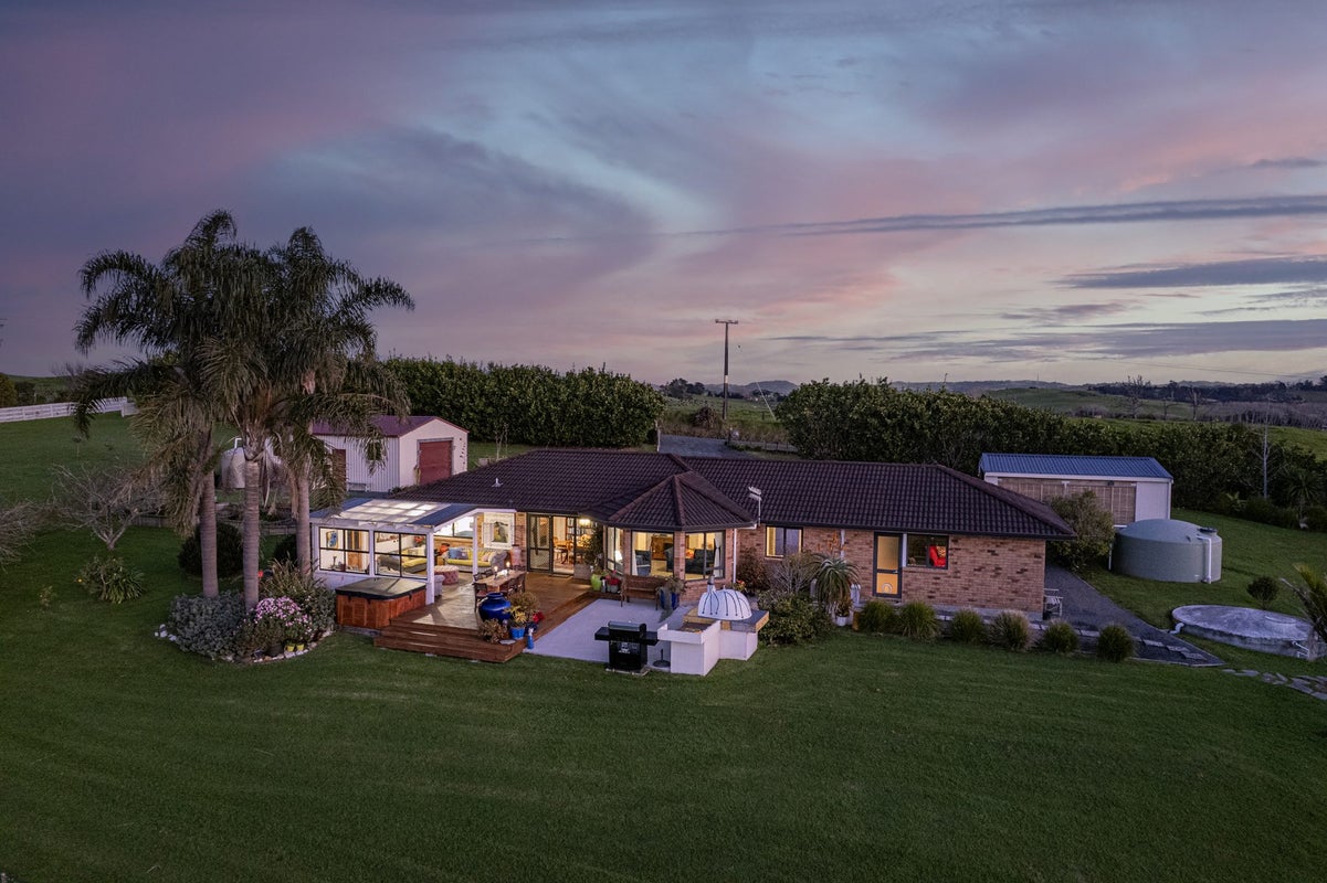 90 Gilbert Road, Whangarei - Carousel 2