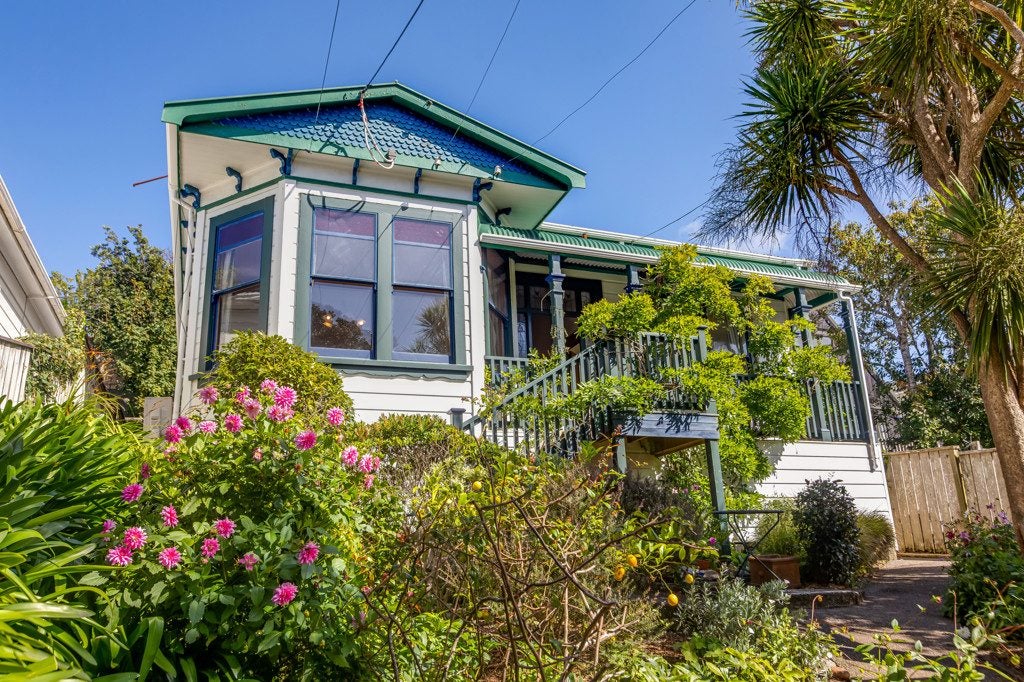162 Ohiro Road, Brooklyn, Wellington - Carousel 26