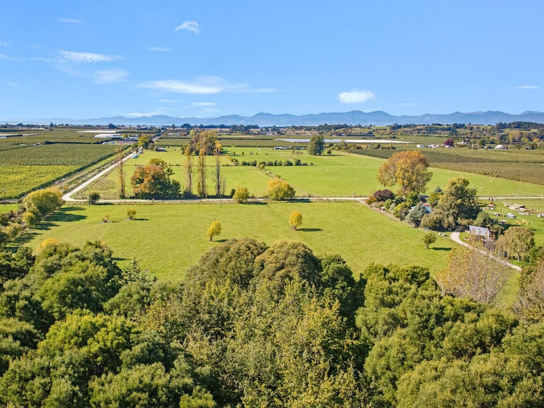 248 Hursthouse Street, Lower Moutere, Upper Moutere - Carousel 2