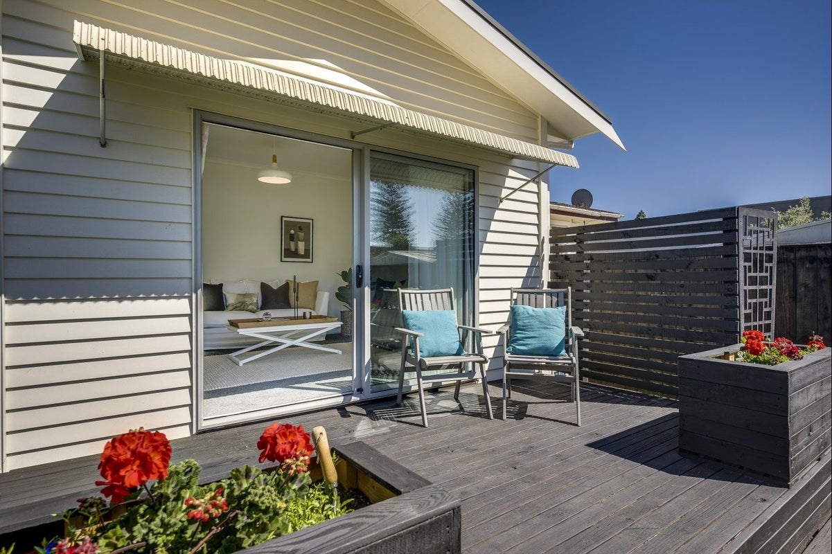 45 Te Awa Avenue, Te Awa, Napier - Carousel 2