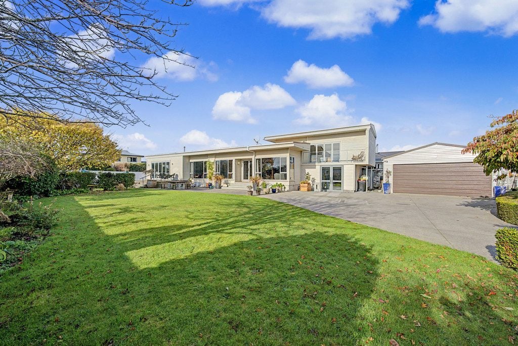 27 Palmer Street, Grasmere, Invercargill - Carousel 1