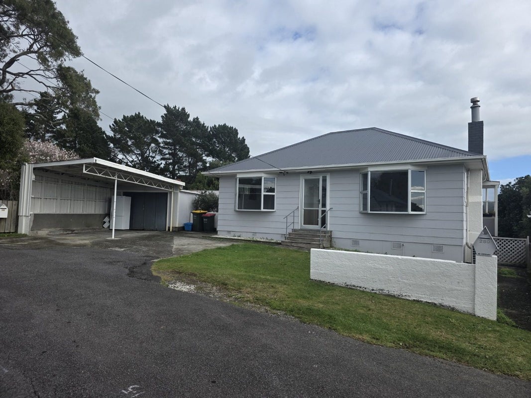 280 Huatoki Street, Upper Vogeltown, New Plymouth - Carousel 1