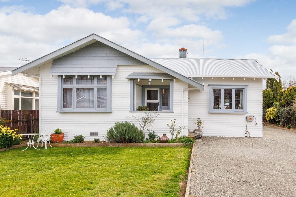 25 Argyle Avenue, Takaro, Palmerston North - Carousel 28