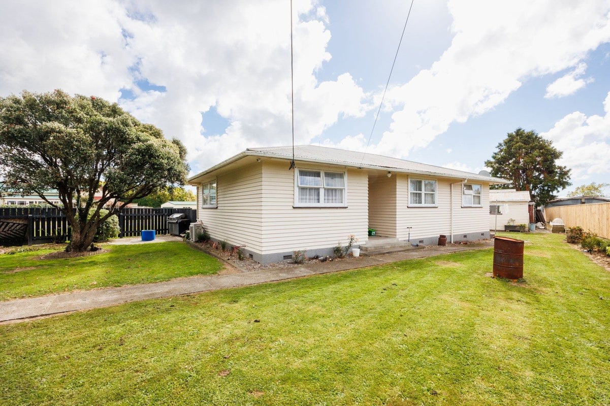 35 Stout Street, Shannon, Shannon - Carousel 1