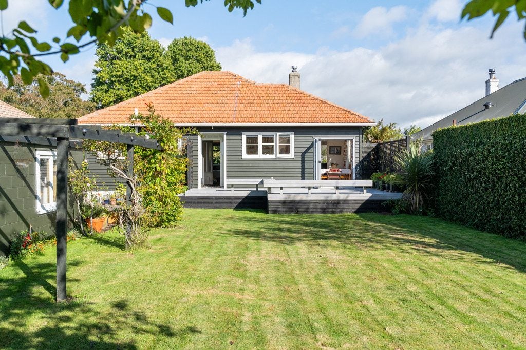 42 Miller Street, Glenholme, Rotorua - Carousel 1