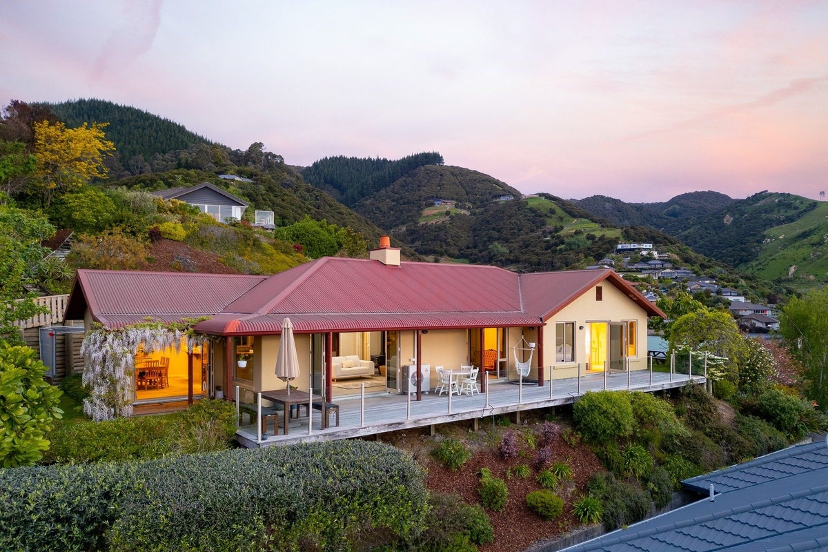 144 Dodson Valley Road, Atawhai, Nelson - Carousel 2