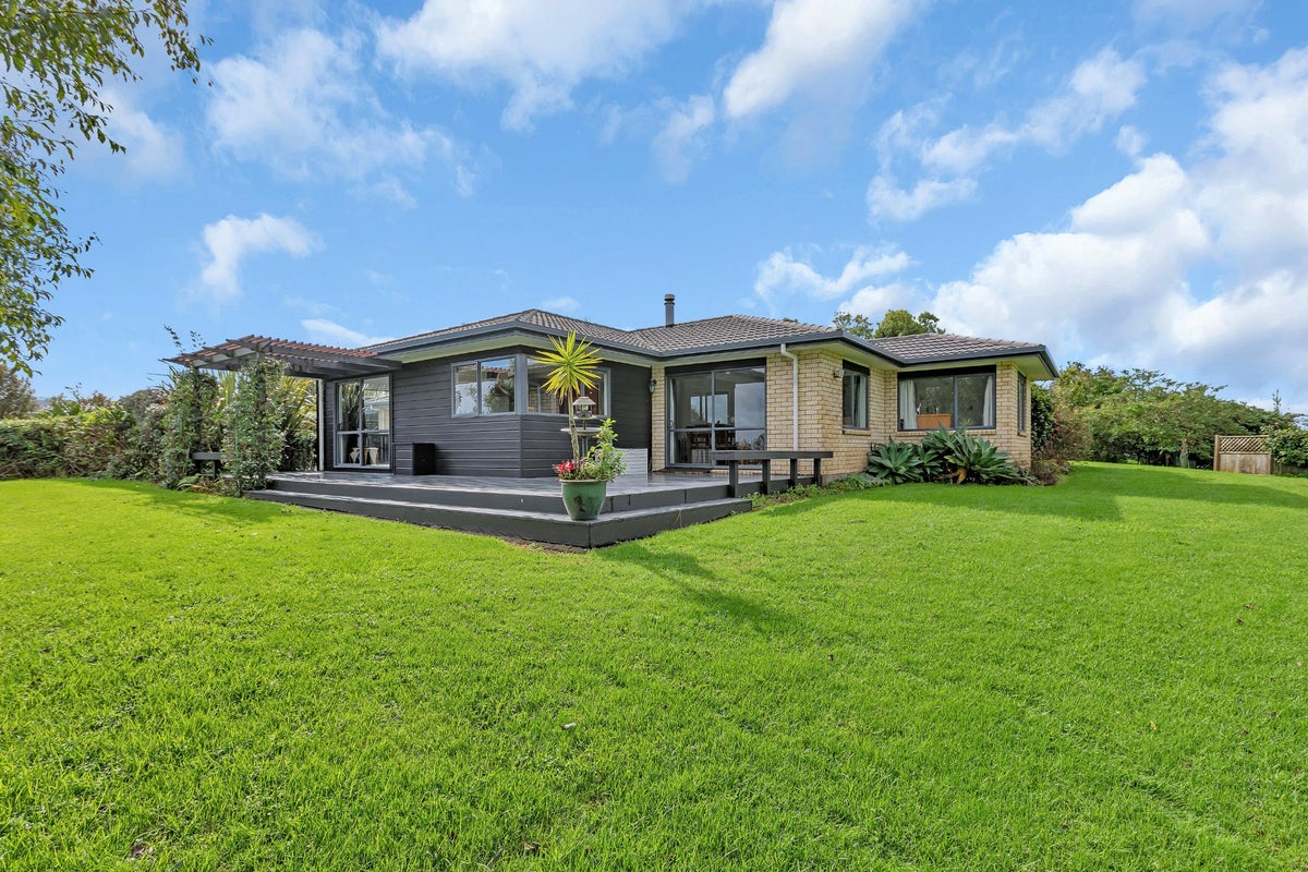 431 Apotu Road, Kamo - Carousel 2
