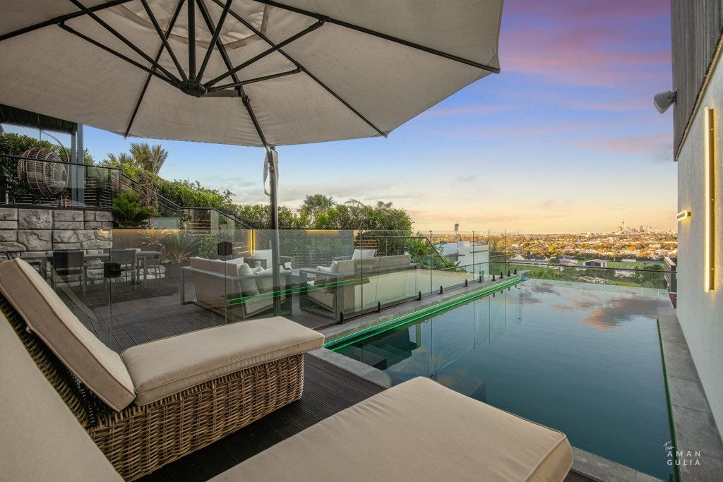 4D Ruarangi Road, Mount Albert, Auckland - Carousel 2