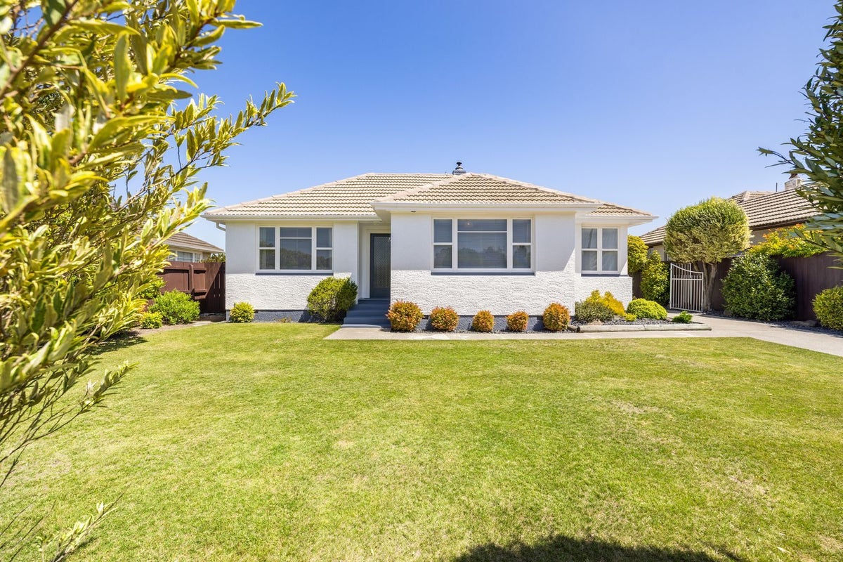19 Tirangi Street, Hei Hei, Christchurch - Carousel 1