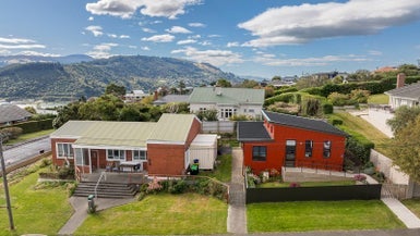 65 Dunrobin Street, Waverley, Dunedin - Carousel 1