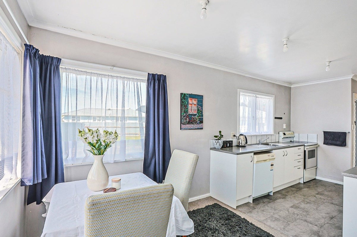 110 Morris Spence Avenue, Onekawa, Napier - Carousel 1